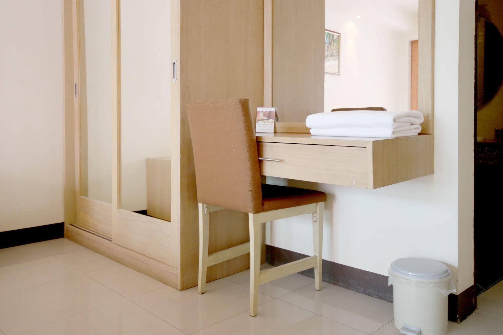 Orange Hotell Patong