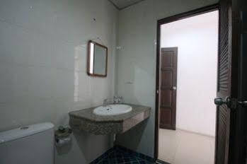 Orange Hotell Patong
